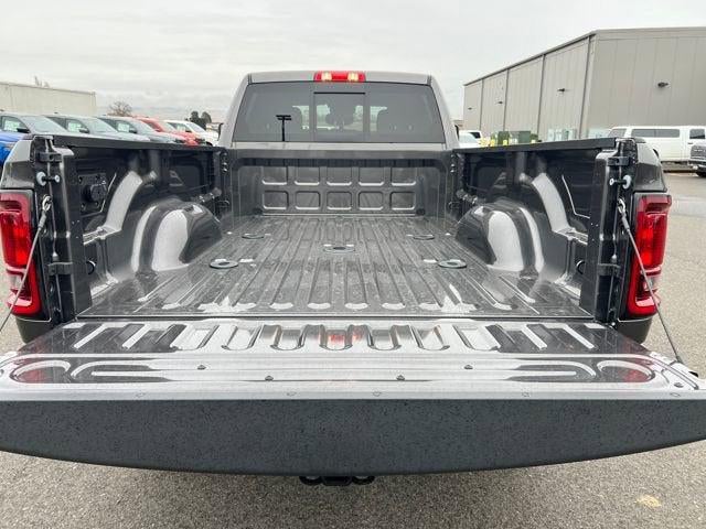 2026 RAM Ram 2500 RAM 2500 TRADESMAN CREW CAB 4X4 8' BOX