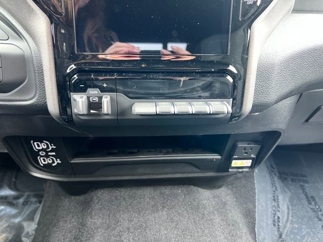 2026 RAM Ram 2500 RAM 2500 TRADESMAN CREW CAB 4X4 8' BOX