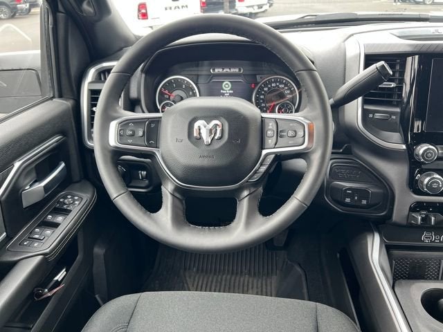 2025 RAM 2500 Big Horn Crew Cab 4x4 8' Box