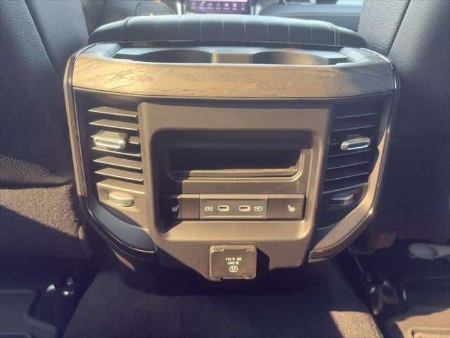 2026 RAM 2500 RAM 2500 LIMITED MEGA CAB 4X4 6'4' BOX