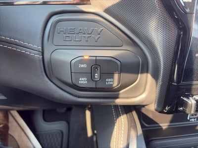 2026 RAM 2500 RAM 2500 LIMITED MEGA CAB 4X4 6'4' BOX