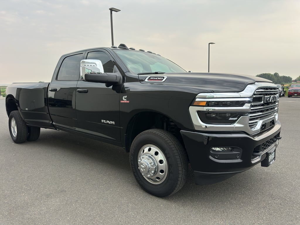 2026 RAM Ram 3500 RAM 3500 LARAMIE CREW CAB 4X4 8' BOX