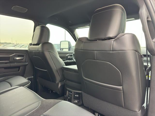 2026 RAM Ram 3500 RAM 3500 LARAMIE CREW CAB 4X4 8' BOX