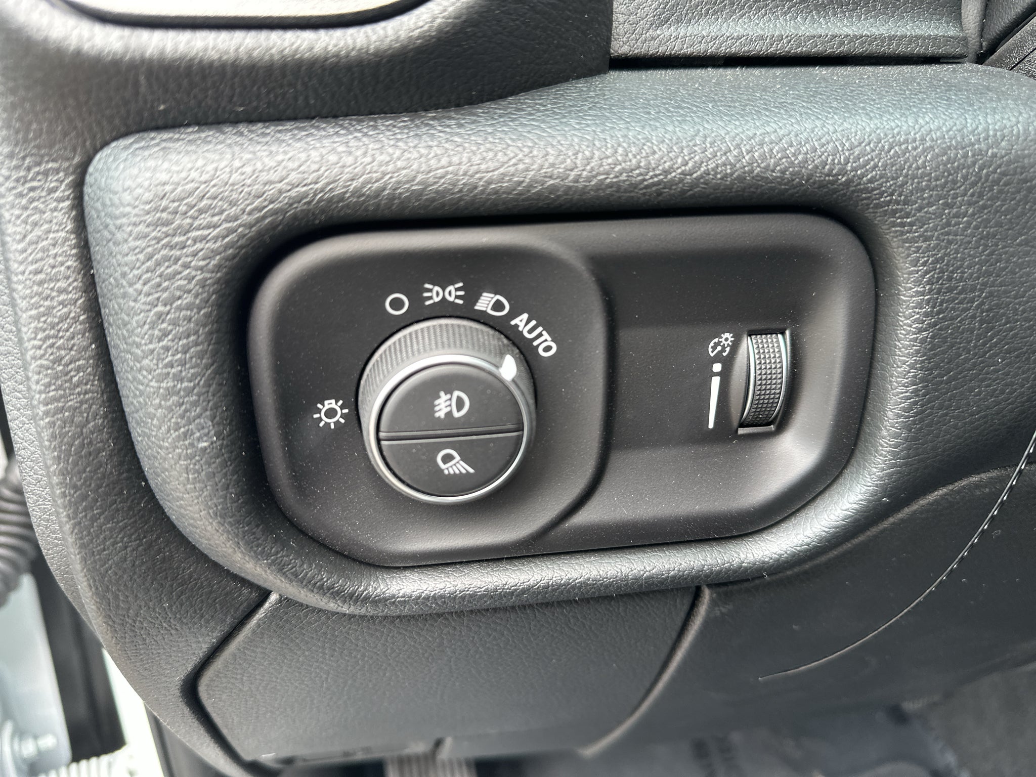 2026 RAM Ram 2500 RAM 2500 TRADESMAN CREW CAB 4X4 8' BOX