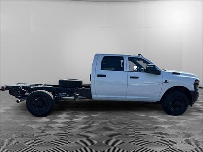2026 RAM Ram 3500 Chassis Cab RAM 3500 TRADESMAN CREW CAB CHASSIS 4X4 60' CA