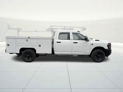 2026 RAM Ram 3500 Chassis Cab RAM 3500 TRADESMAN CREW CAB CHASSIS 4X4 60' CA