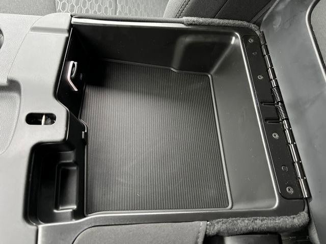 2026 RAM Ram 3500 Chassis Cab RAM 3500 TRADESMAN CREW CAB CHASSIS 4X4 60' CA