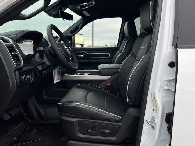 2026 RAM Ram 4500 Chassis Cab RAM 4500 BIG HORN CHASSIS CREW CAB 4X4 84' CA