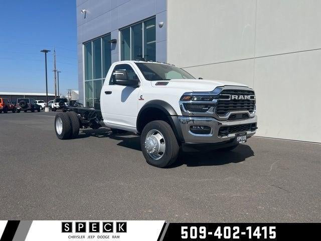 2025 RAM Ram 5500 Chassis Cab RAM 5500 TRADESMAN CHASSIS REGULAR CAB 4X4 84' CA