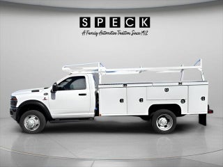 2026 RAM Ram 5500 Chassis Cab RAM 5500 TRADESMAN CHASSIS REGULAR CAB 4X4 84' CA