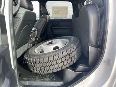 2025 RAM Ram 5500 Chassis Cab RAM 5500 TRADESMAN CHASSIS CREW CAB 4X4 84' CA