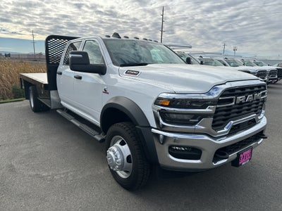 2025 RAM Ram 5500 Chassis Cab RAM 5500 TRADESMAN CHASSIS CREW CAB 4X4 84' CA