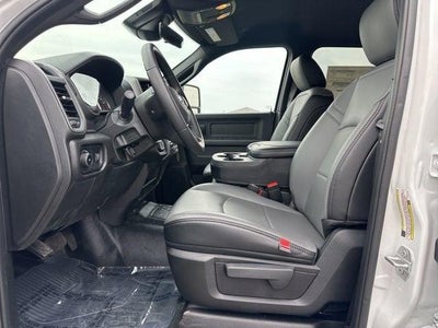 2025 RAM Ram 5500 Chassis Cab RAM 5500 TRADESMAN CHASSIS CREW CAB 4X4 84' CA