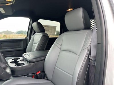 2025 RAM Ram 5500 Chassis Cab RAM 5500 TRADESMAN CHASSIS CREW CAB 4X4 84' CA