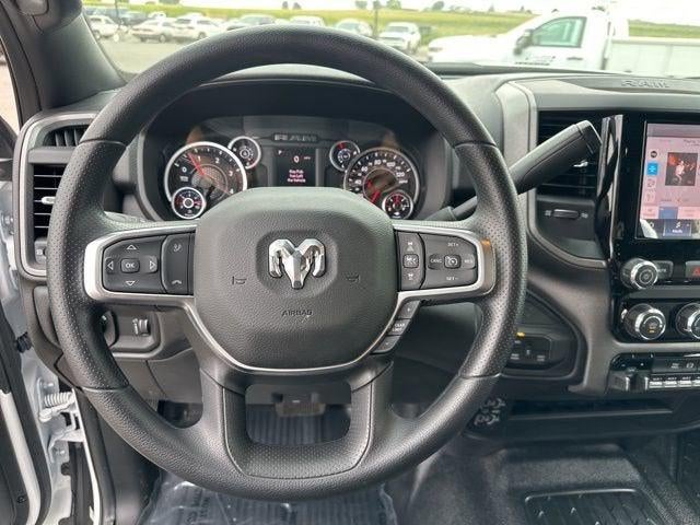 2025 RAM Ram 5500 Chassis Cab RAM 5500 TRADESMAN CHASSIS CREW CAB 4X4 84' CA