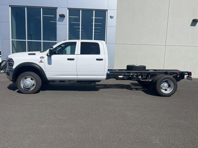 2025 RAM Ram 5500 Chassis Cab RAM 5500 TRADESMAN CHASSIS CREW CAB 4X4 84' CA