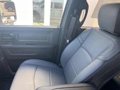 2025 RAM Ram 5500 Chassis Cab RAM 5500 TRADESMAN CHASSIS CREW CAB 4X4 84' CA