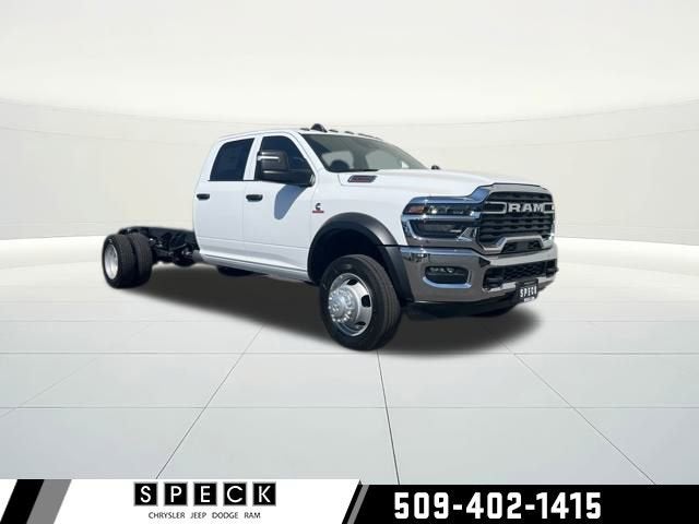 2025 RAM Ram 5500 Chassis Cab RAM 5500 TRADESMAN CHASSIS CREW CAB 4X4 84' CA