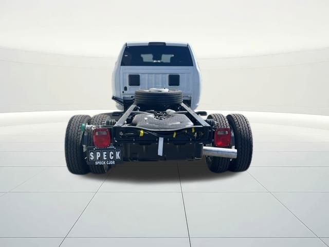 2025 RAM Ram 5500 Chassis Cab RAM 5500 TRADESMAN CHASSIS CREW CAB 4X4 84' CA