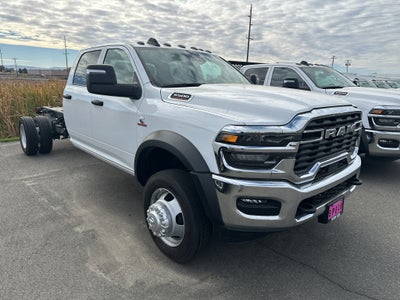 2025 RAM Ram 5500 Chassis Cab RAM 5500 TRADESMAN CHASSIS CREW CAB 4X4 84' CA