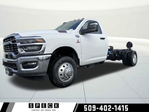 2026 RAM Ram 3500 Chassis Cab RAM 3500 TRADESMAN CHASSIS REGULAR CAB 4X4 84' CA