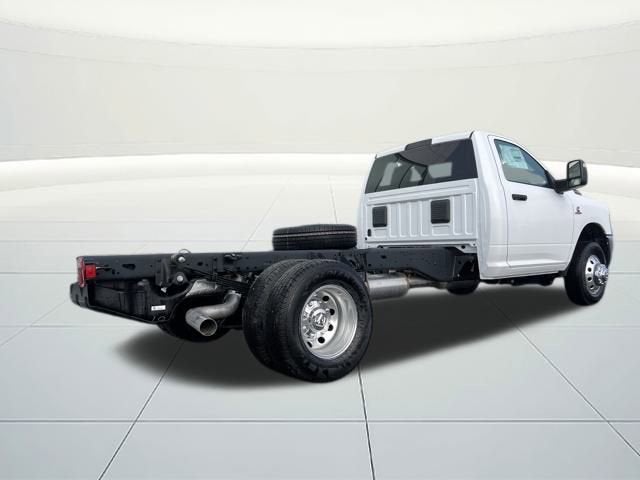 2026 RAM Ram 3500 Chassis Cab RAM 3500 TRADESMAN CHASSIS REGULAR CAB 4X4 84' CA