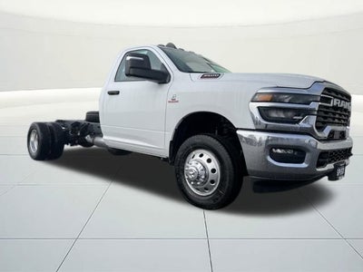 2026 RAM Ram 3500 Chassis Cab RAM 3500 TRADESMAN CHASSIS REGULAR CAB 4X4 84' CA