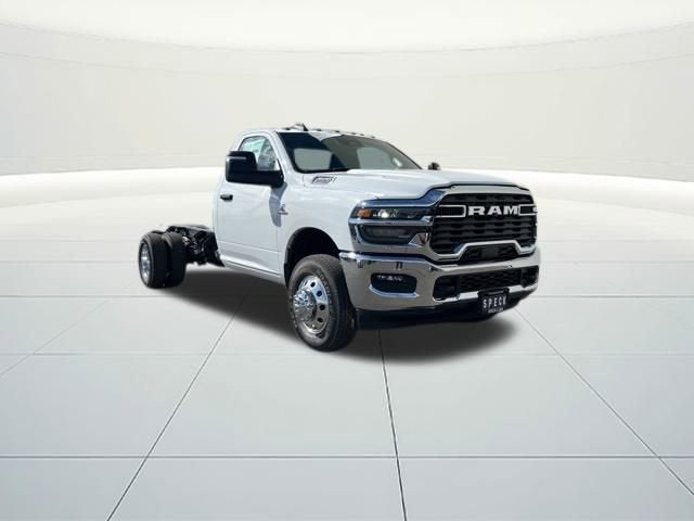 2026 RAM Ram 3500 Chassis Cab RAM 3500 TRADESMAN CHASSIS REGULAR CAB 4X4 84' CA