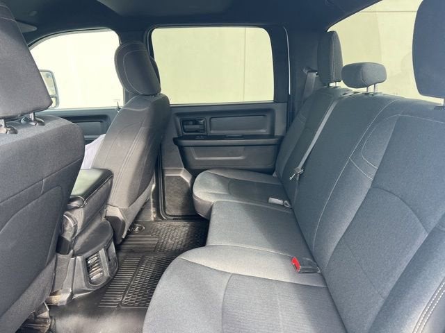 2023 RAM 3500 Chassis Tradesman/SLT/Laramie/Limited