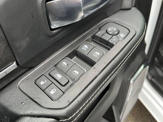 2026 RAM Ram 3500 Chassis Cab RAM 3500 BIG HORN CREW CAB CHASSIS 4X4 60' CA