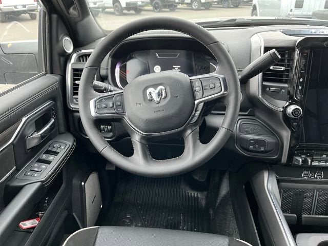 2026 RAM Ram 3500 Chassis Cab RAM 3500 BIG HORN CREW CAB CHASSIS 4X4 60' CA