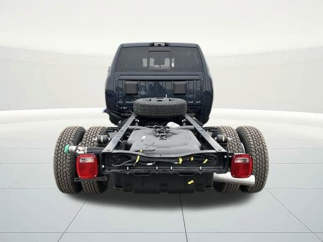 2026 RAM Ram 3500 Chassis Cab RAM 3500 BIG HORN CREW CAB CHASSIS 4X4 60' CA