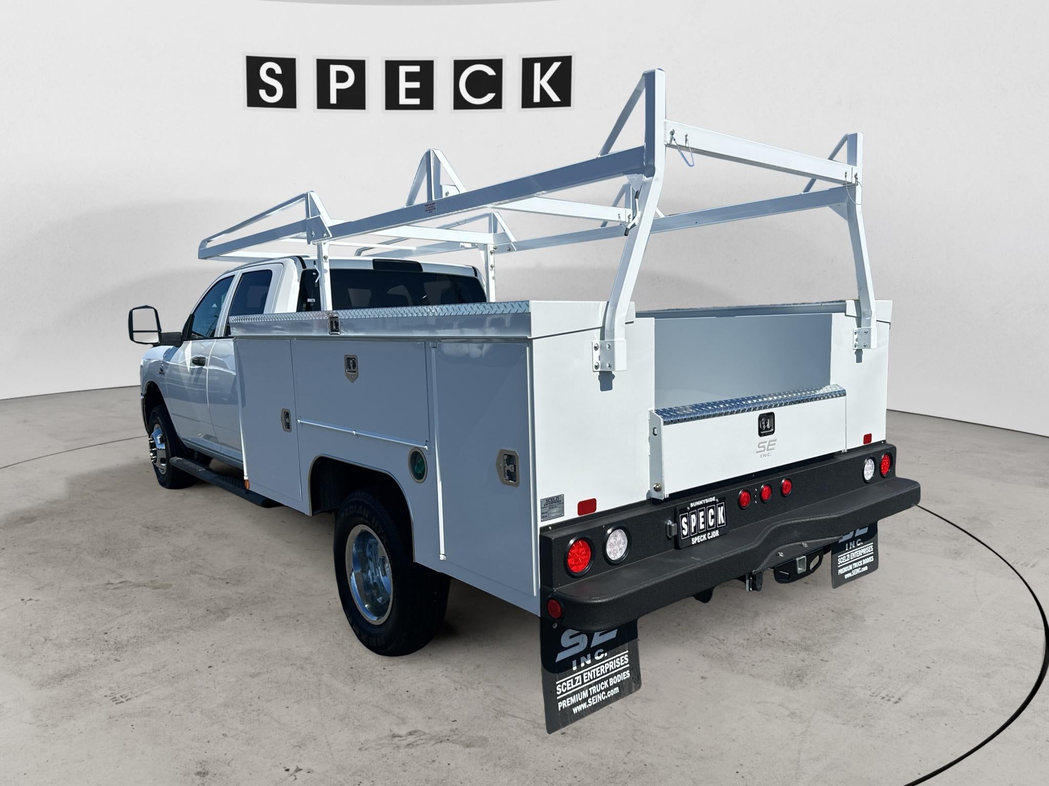 2026 RAM Ram 3500 Chassis Cab RAM 3500 TRADESMAN CREW CAB CHASSIS 4X4 60' CA