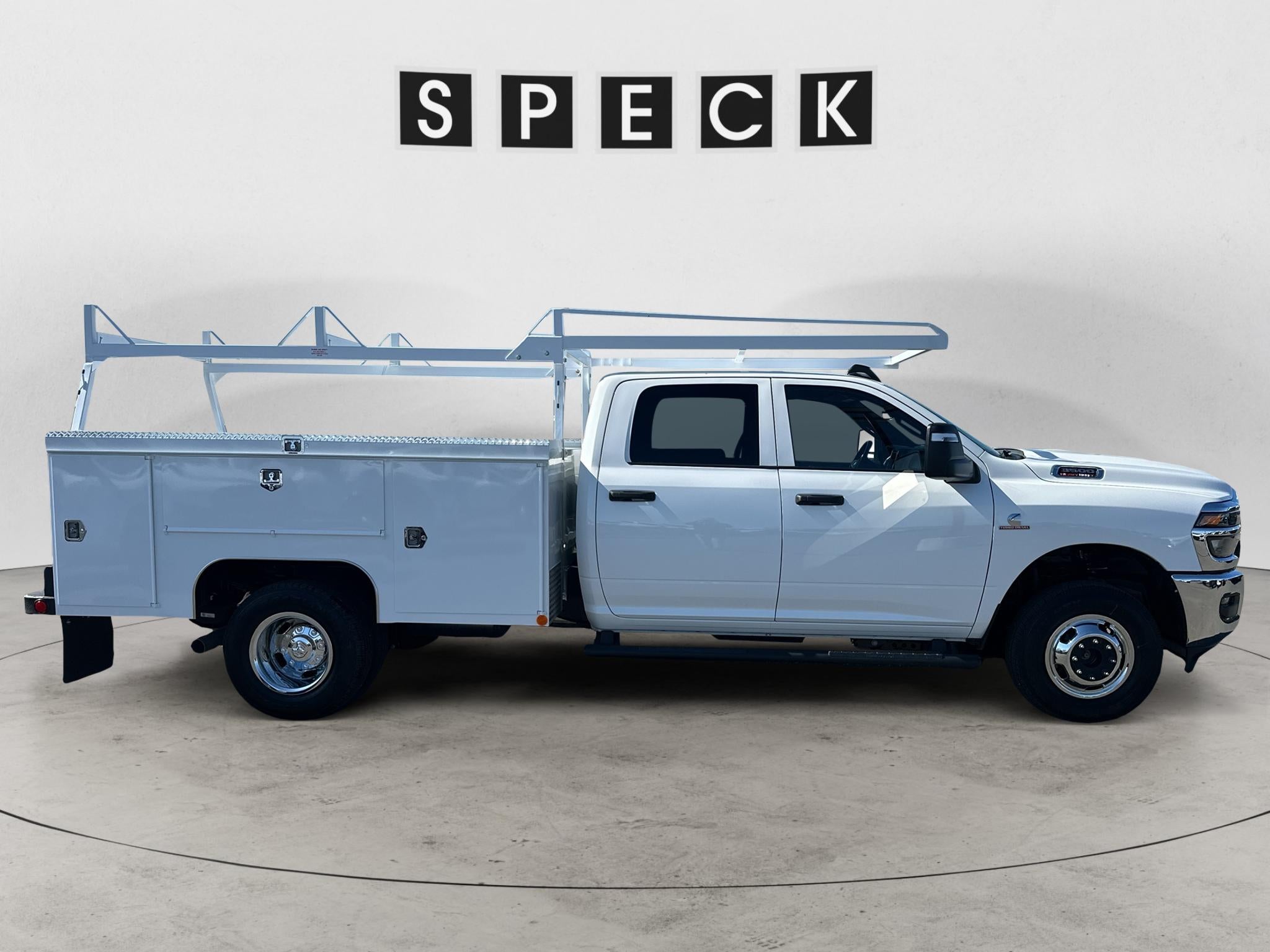 2026 RAM Ram 3500 Chassis Cab RAM 3500 TRADESMAN CREW CAB CHASSIS 4X4 60' CA