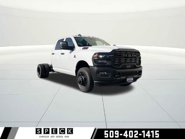 2026 RAM Ram 3500 Chassis Cab RAM 3500 TRADESMAN CREW CAB CHASSIS 4X4 60' CA