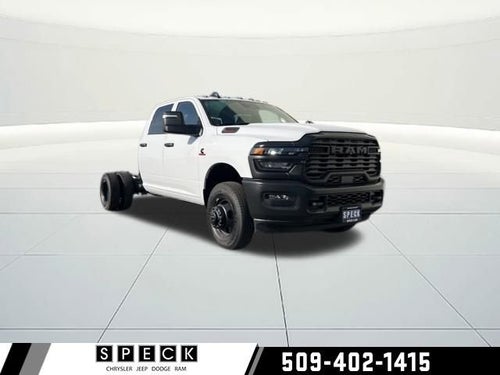2026 RAM Ram 3500 Chassis Cab RAM 3500 TRADESMAN CREW CAB CHASSIS 4X4 60' CA