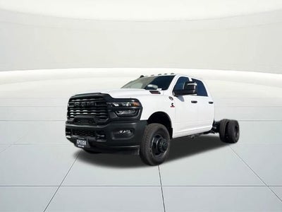 2026 RAM Ram 3500 Chassis Cab RAM 3500 TRADESMAN CREW CAB CHASSIS 4X4 60' CA