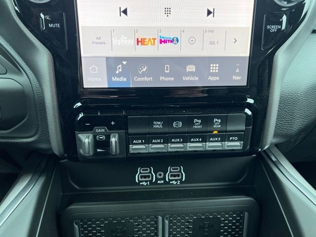 2026 RAM Ram 3500 Chassis Cab RAM 3500 BIG HORN CREW CAB CHASSIS 4X4 60' CA