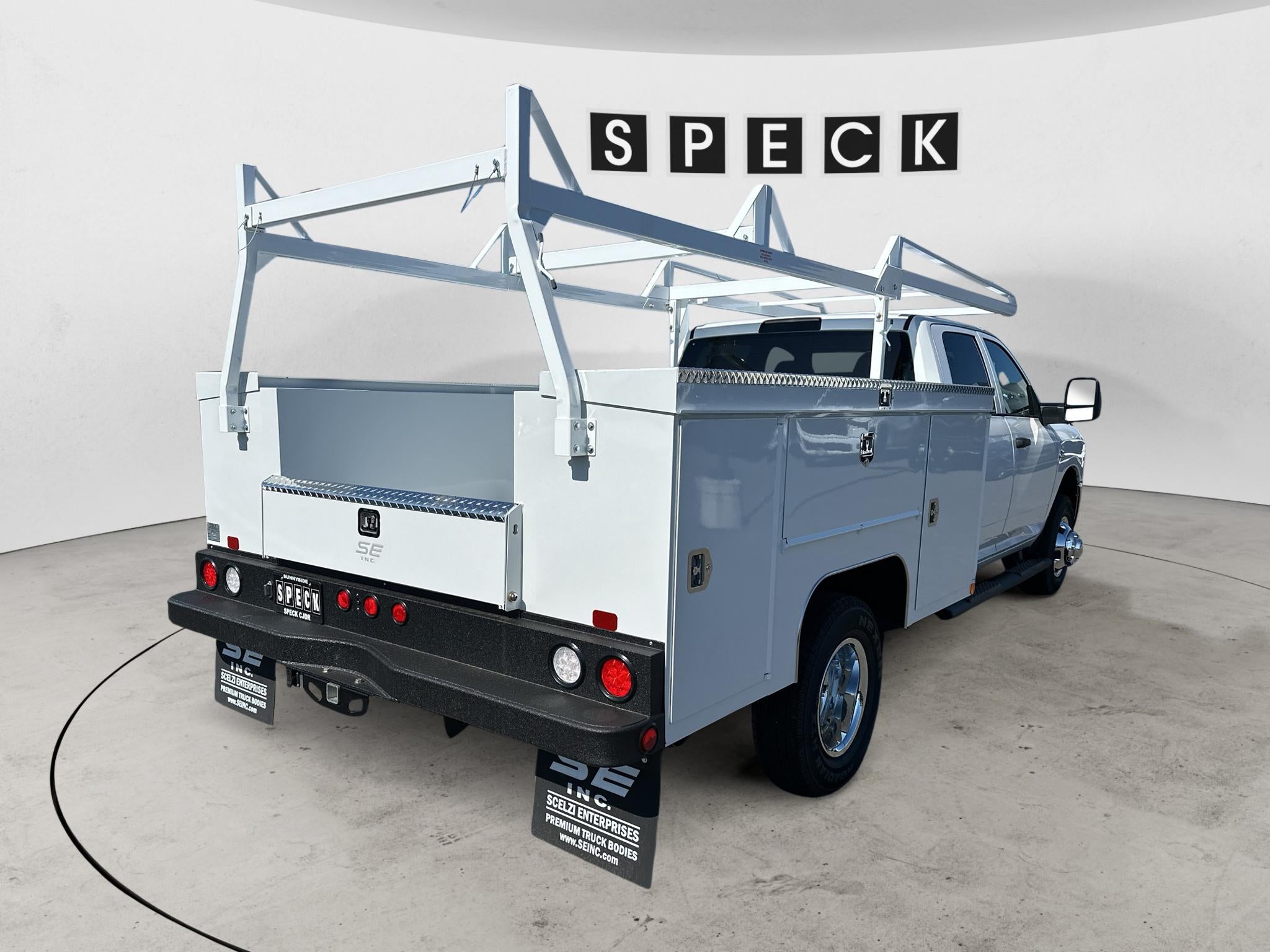 2026 RAM Ram 3500 Chassis Cab RAM 3500 TRADESMAN CREW CAB CHASSIS 4X4 60' CA