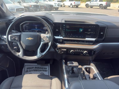 2024 Chevrolet Silverado 1500 4WD Crew Cab Standard Bed LT