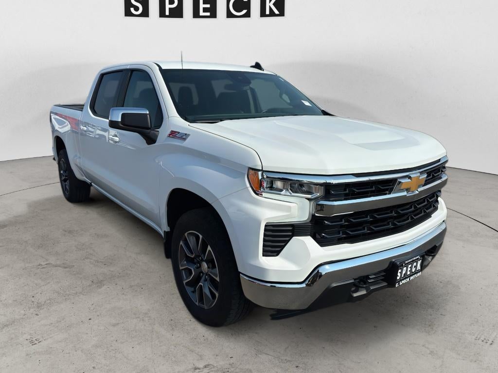 2023 Chevrolet Silverado 1500 4WD Crew Cab Standard Bed LT