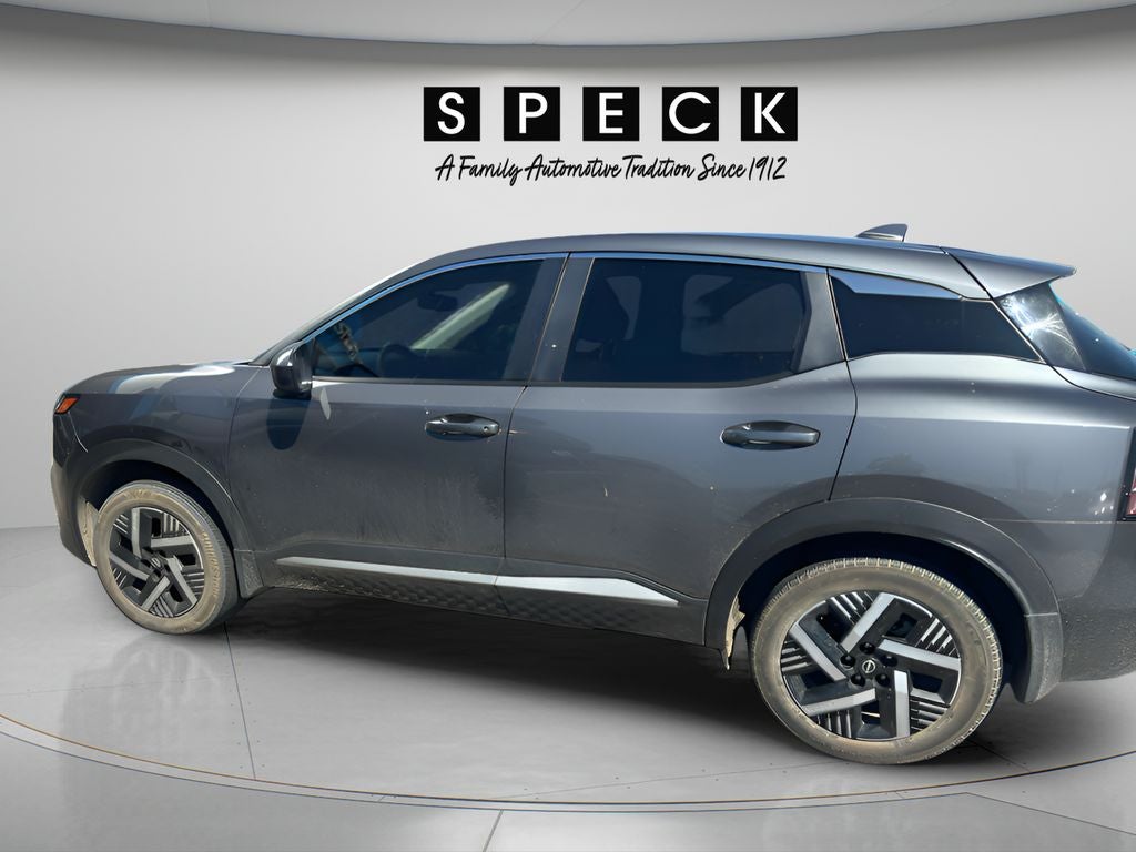 2025 Nissan Kicks SV FWD