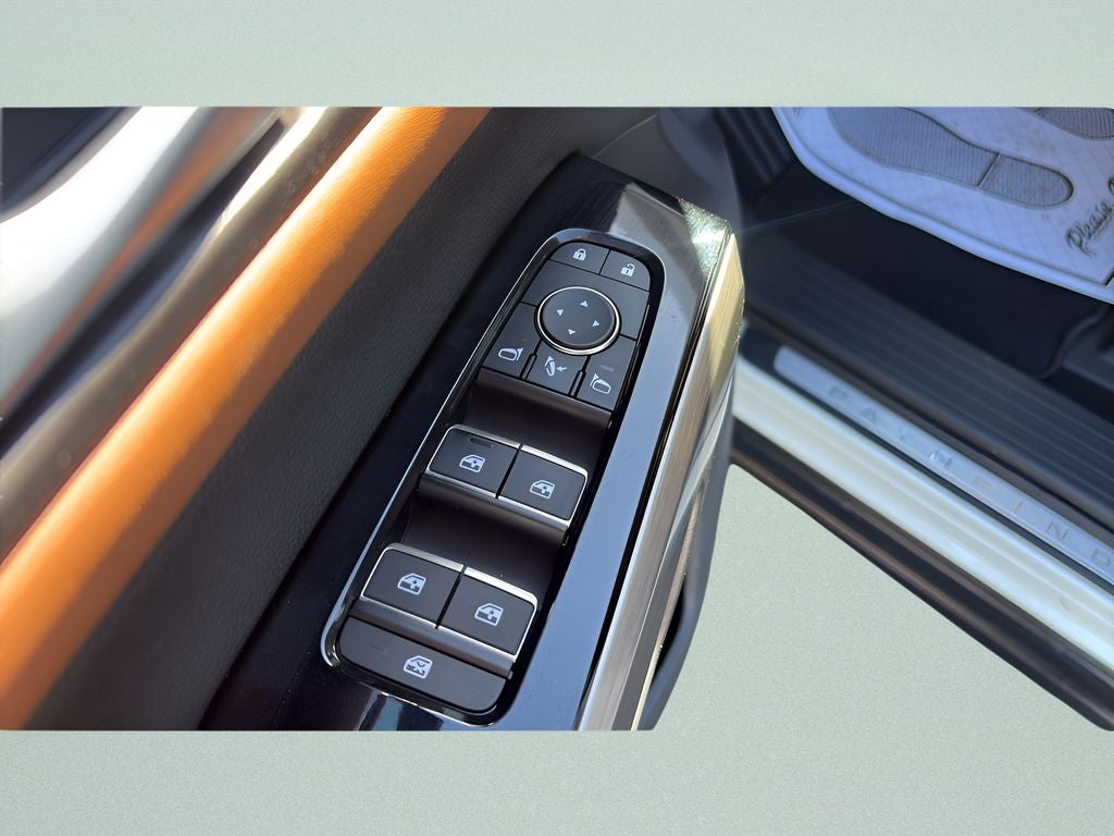 2024 Nissan Pathfinder Platinum 4WD