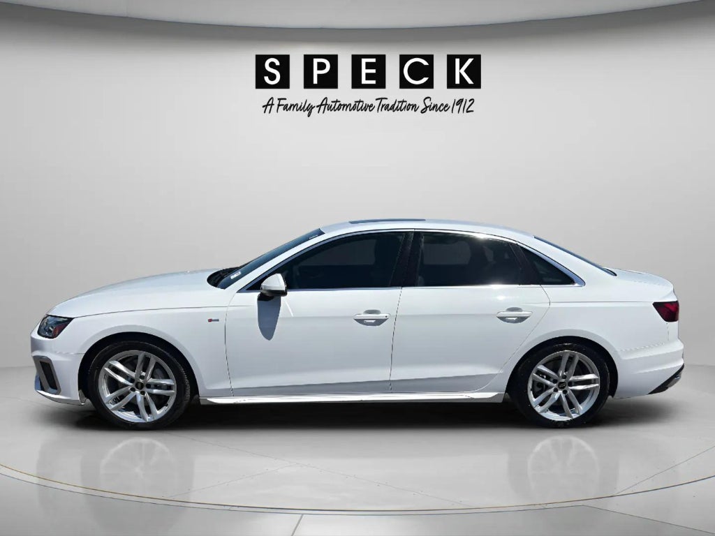 2024 Audi A4 Premium Plus 45 TFSI S line quattro S tronic
