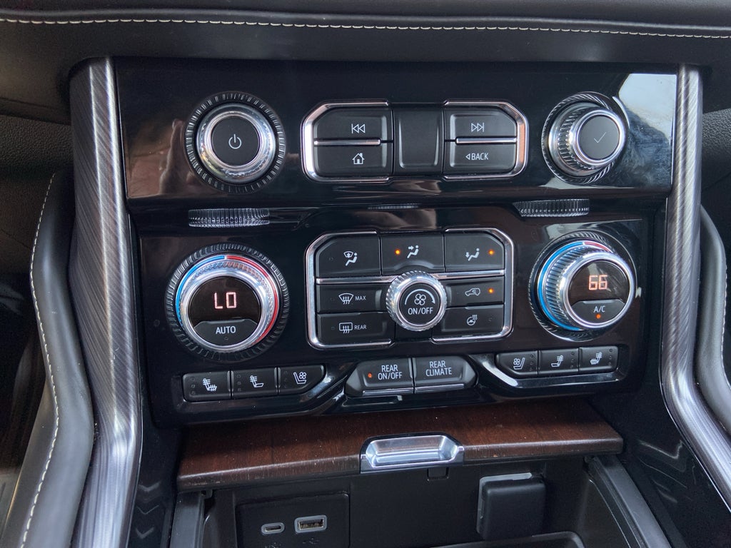 2023 GMC Yukon Denali Ultimate