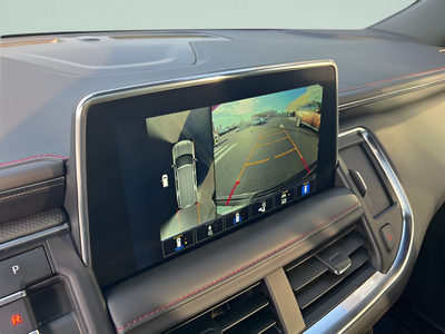 2024 Chevrolet Suburban RST