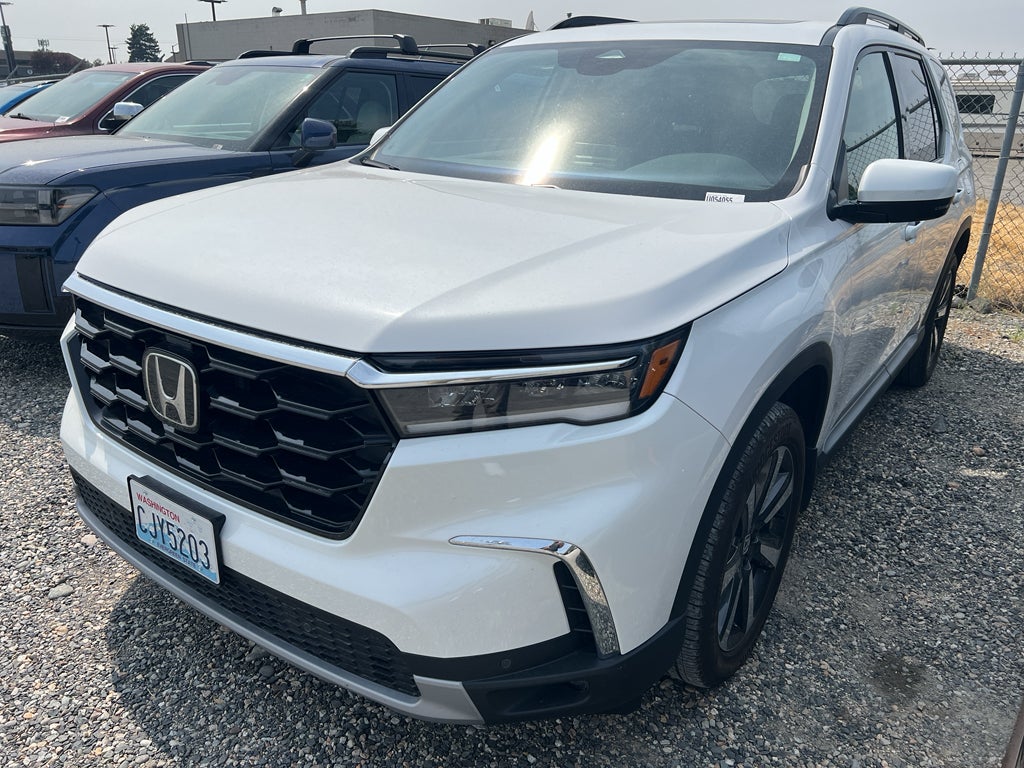 2023 Honda Pilot Touring