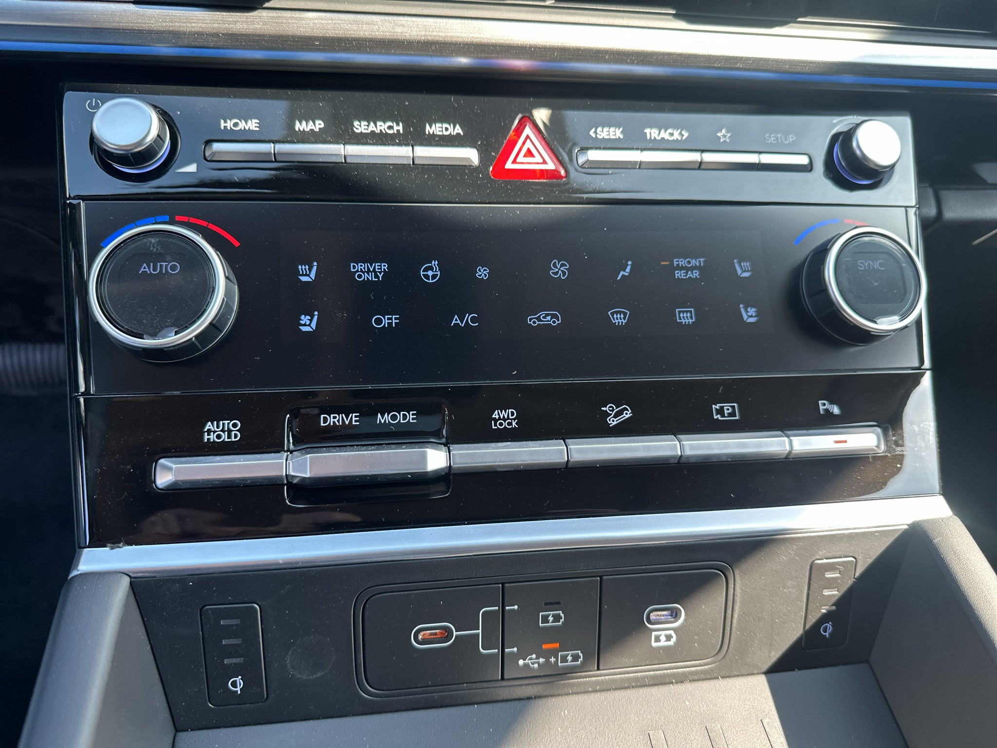 2026 Hyundai Santa Fe Hybrid Limited 7P