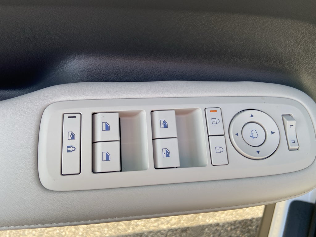 2026 Hyundai Santa Fe Hybrid Limited 6P
