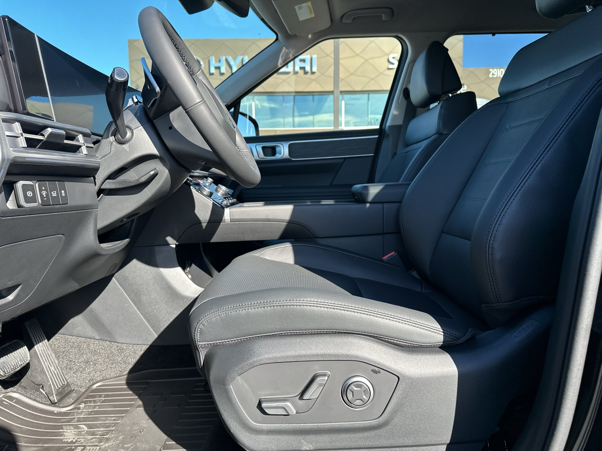 2027 Hyundai Santa Fe Hybrid Limited 7P